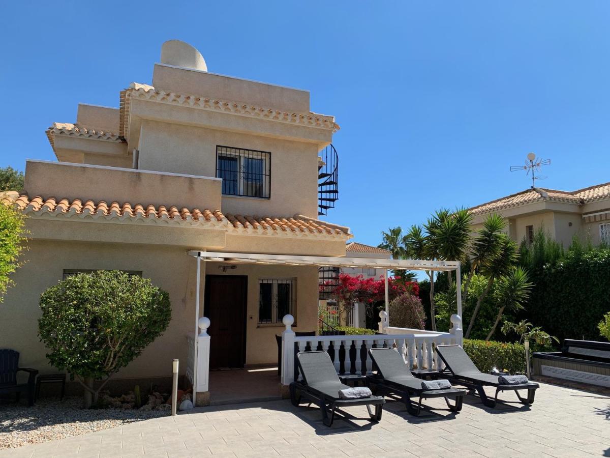 17 Vistamar Playa Flamenca Villa Dış mekan fotoğraf